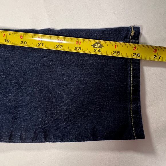 Levi Strauss and Co. Signature Shaping Totally Skinny Ankle Jeans Size 10s - Picture 8 of 9